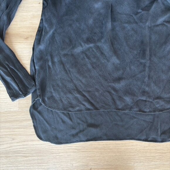 ** Tiger of Sweden Black Textured long sleeve henley blouse 36 small - Picture 2 of 7